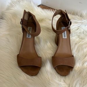 Steve Madden Gerard Size 6 women’s
